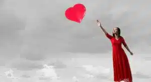 عذراء في الحب