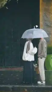 رهينة السر